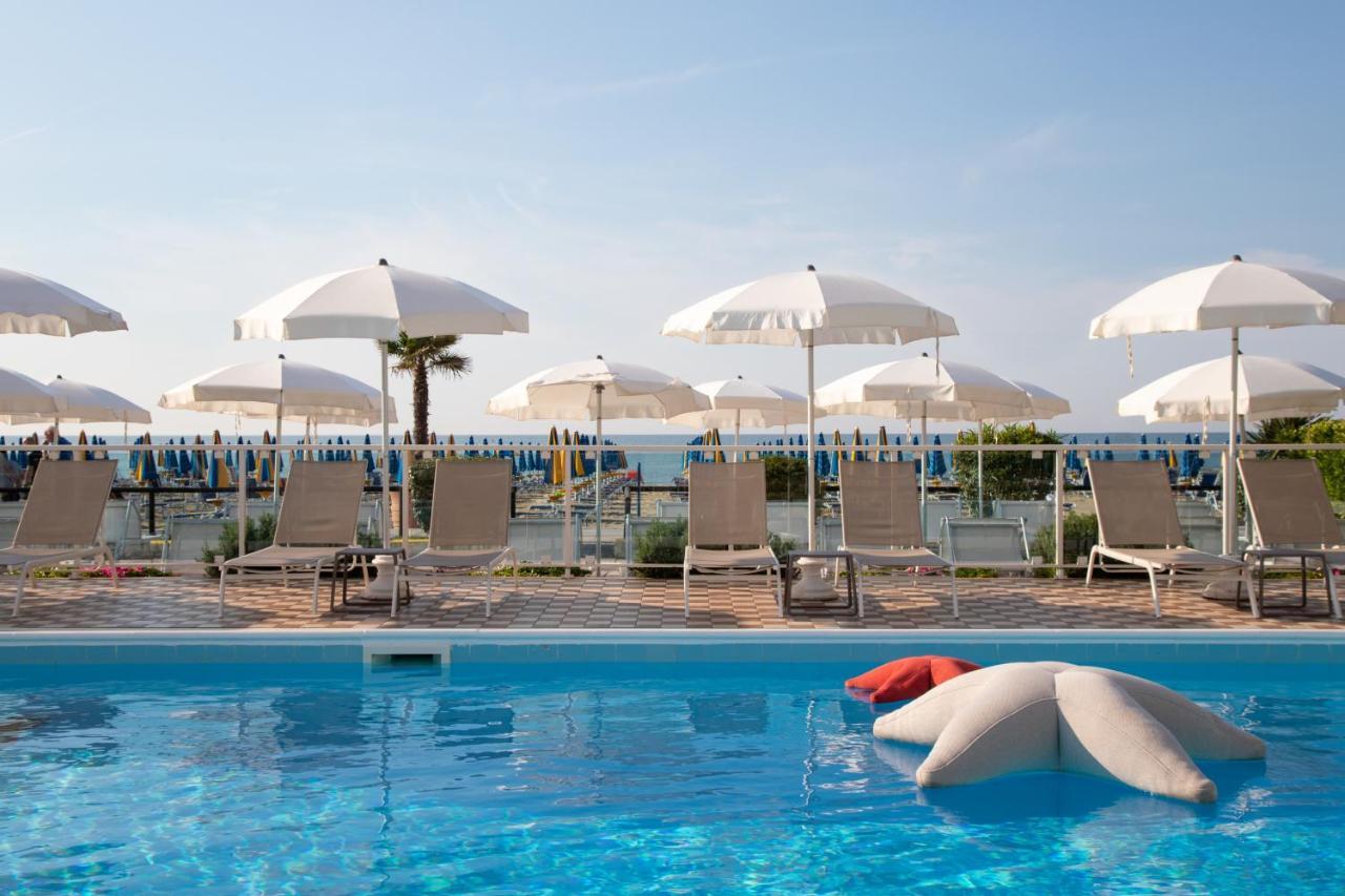 Hotel Mirafiori Jesolo Extérieur photo