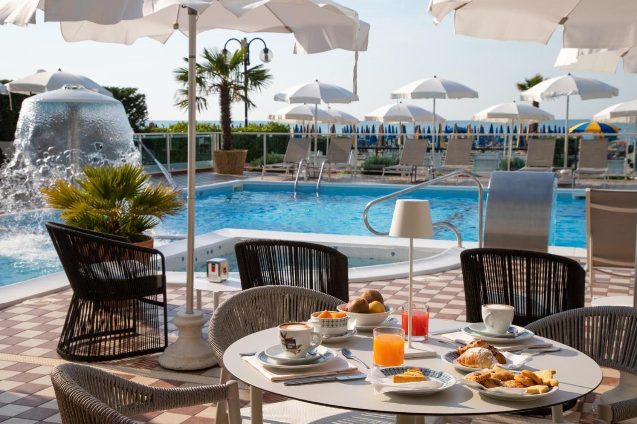 Hotel Mirafiori Jesolo Extérieur photo